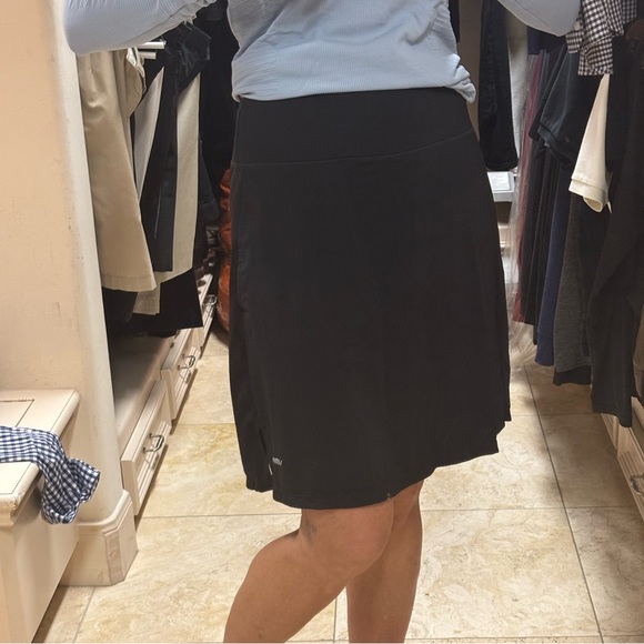Dresses & Skirts - Black Women's athletic/golf/tennis Skirt - M